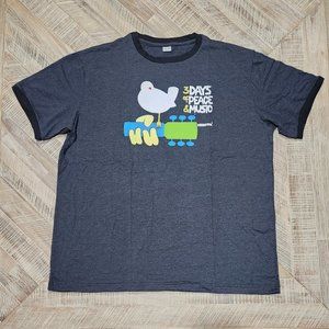 Woodstock 3 Days of Peace & Music Short Sleeve Tee Size XXL